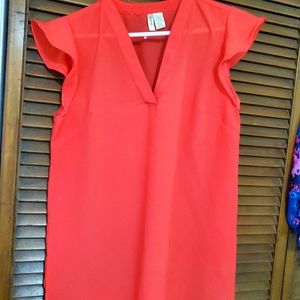 Adorable coral blouse
